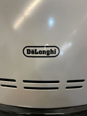 DeLonghi White Gas Heater (6512110211/12.12)