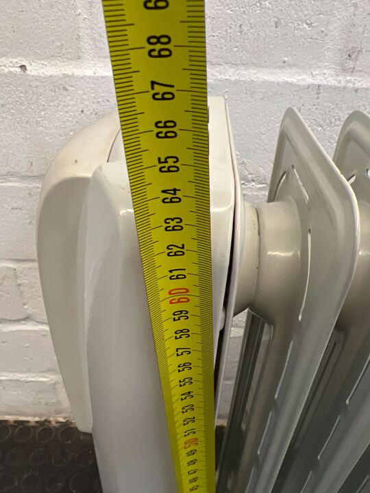 DeLonghi Small Electric Heater (KH770715) - PRICE DROP