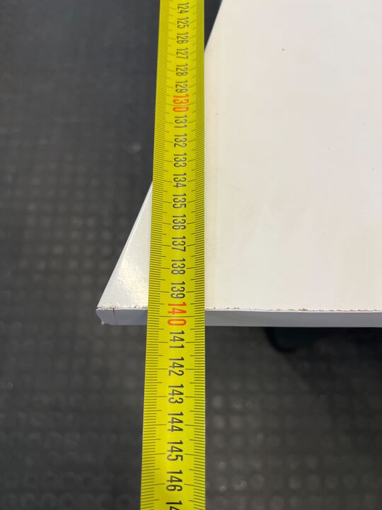 White Wooden MultiPerson Desk with Divider (W: 140cm)(H: 94cm)- REDUCED