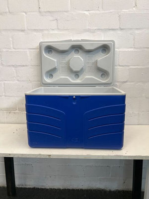 CADAC Blue & White Cooler Box