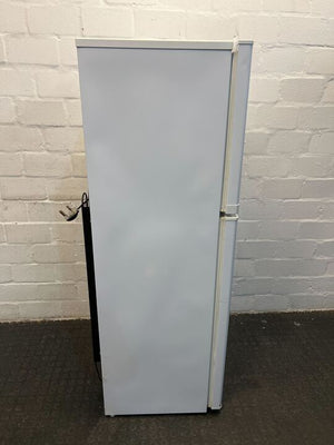 KIC White Fridge Freezer Combo (KTF 518/1 WH) small dent