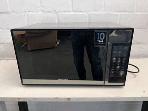 Samsung Black Microwave (Model: ME011M1)