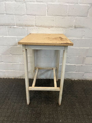 White Wooden Side Table with Plain Top (Marked/Scuffed) (Width: 51.5cm)(Height: 67.5cm)