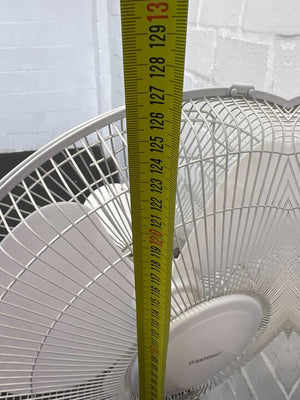 Safeway White Standing Fan (Model: SAF2488)