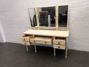 White Wooden Classic Diva Styled Dressing Table with Mirror (Width: 137cm)(Height: 145cm)