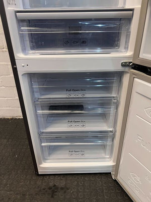 Samsung Silver Fridge & Freezer Combo (NoFrost Tech)