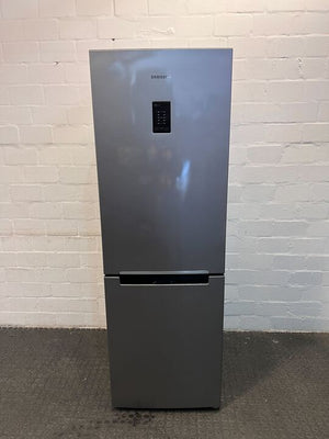 Samsung Silver Fridge & Freezer Combo (NoFrost Tech)