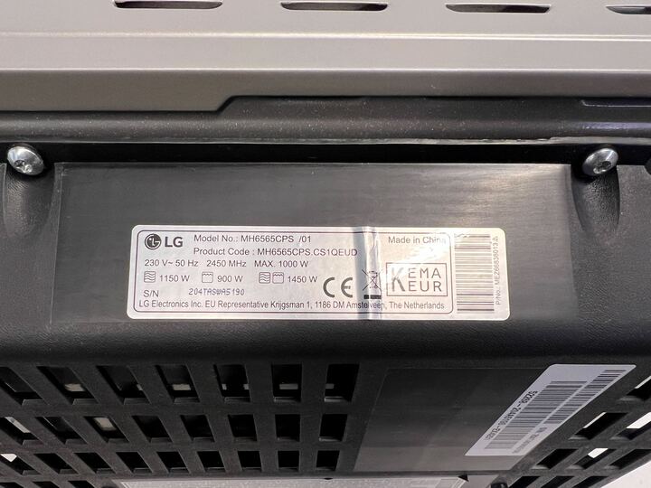 LG Silver NeoChef Smart Inverter Magnetron Microwave (Model: MH6565CPS/01)