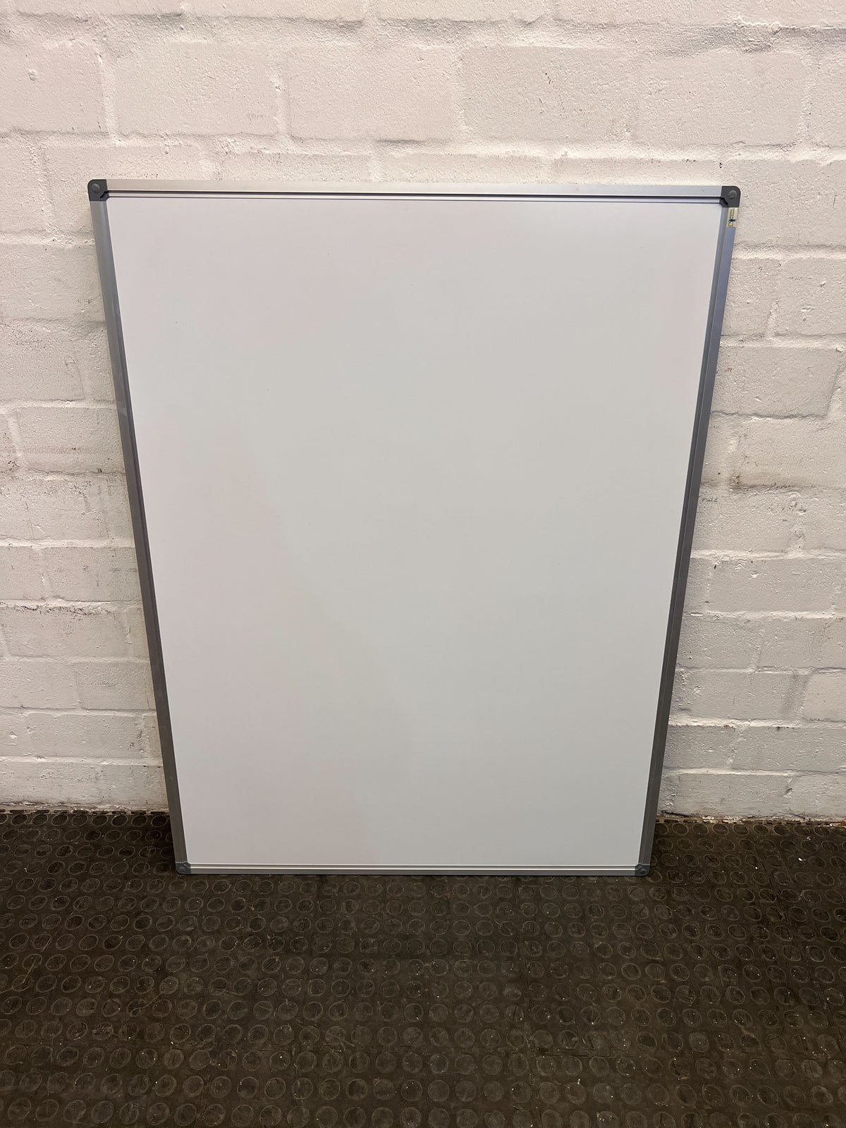 White Marker Magnetic Board with Steel Frame