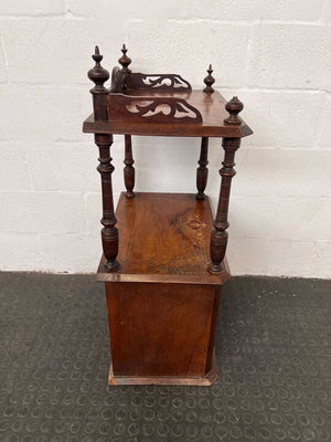 Victorian Styled Antique Dresser (Wood Scratched) (Width: 53cm)(Height: 95.5cm)