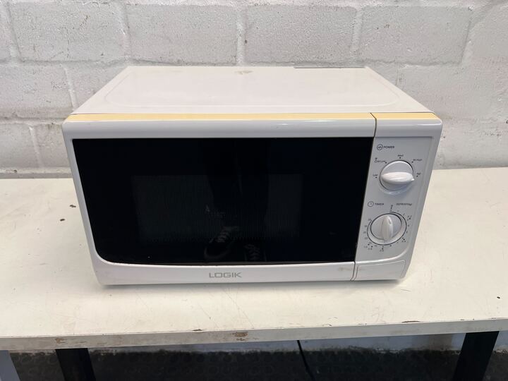 Logik White Microwave (Rusted)(Model: MM720CWW WHITE)