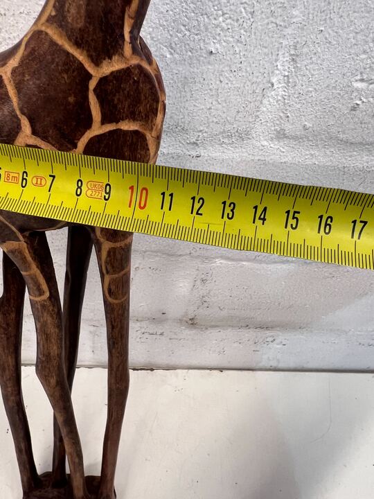 Wooden Crafted African Giraffe - 2ndhandwarehouse.com