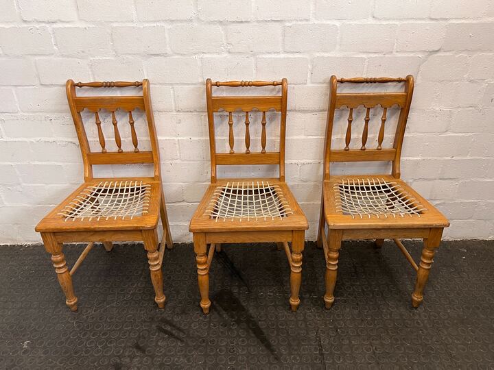 Riempie Old Fashioned Style Dining Room Chairs - PRICE DROP - 2ndhandwarehouse.com