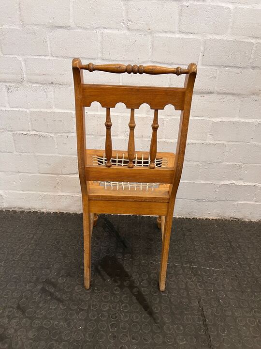 Riempie Old Fashioned Style Dining Room Chairs - PRICE DROP - 2ndhandwarehouse.com