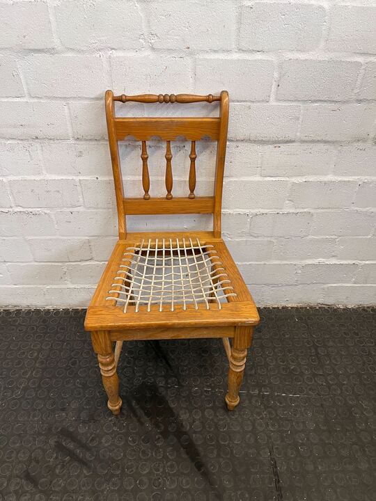 Riempie Old Fashioned Style Dining Room Chairs - PRICE DROP - 2ndhandwarehouse.com