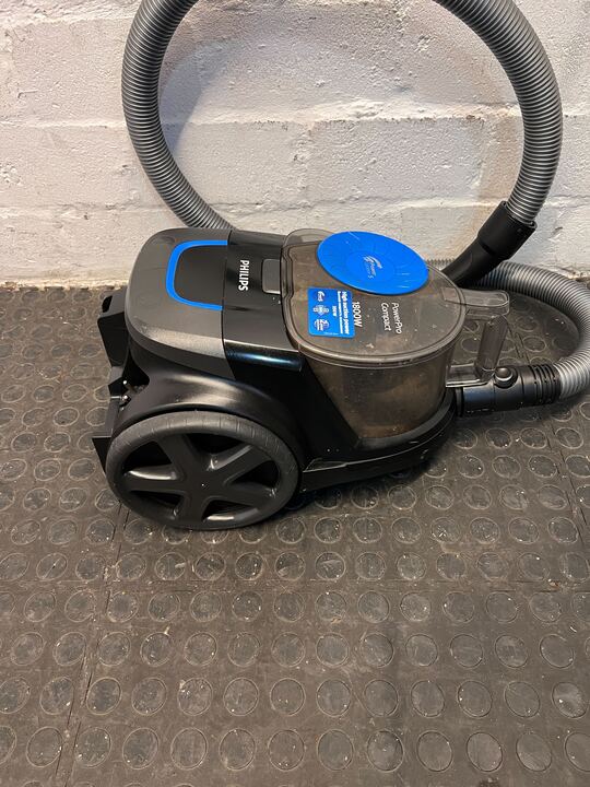 Philips PowerCyclon 5 Vacuum Cleaner (PowerPro Compact)