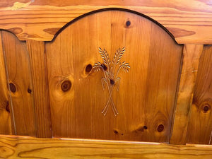 Genuine Bassett Queen Size Wooden Carved Headboard (Minor Scratches)