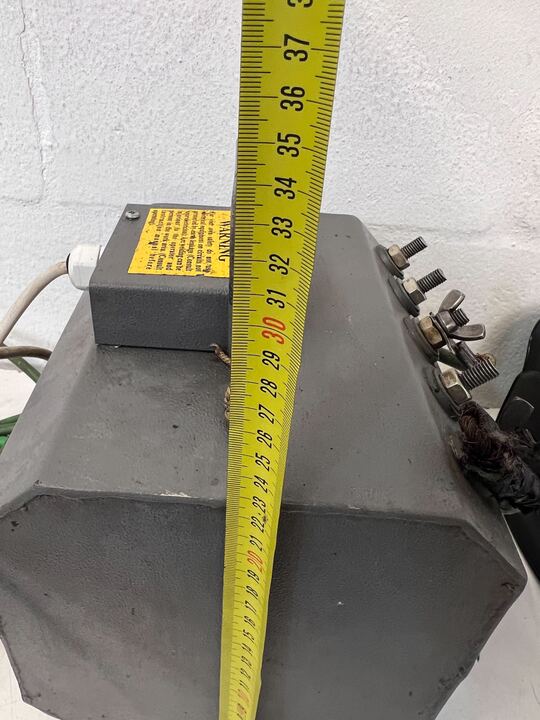 Eezi-Strike Homeweld 140 Welding Machine with Disston Helmet