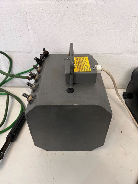 Eezi-Strike Homeweld 140 Welding Machine with Disston Helmet