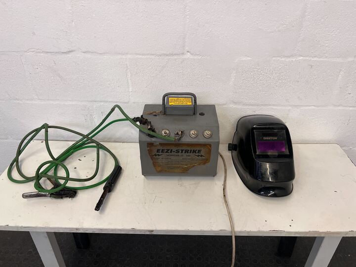 Eezi-Strike Homeweld 140 Welding Machine with Disston Helmet