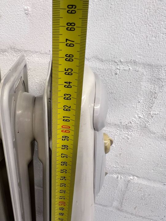 DeLonghi Oil Fin Heater (KH590920) - PRICE DROP