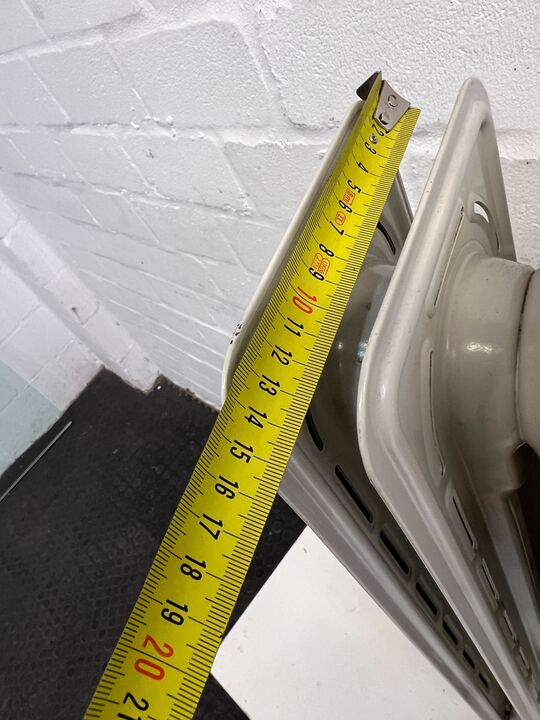 DeLonghi Oil Fin Heater (KH590920) - PRICE DROP