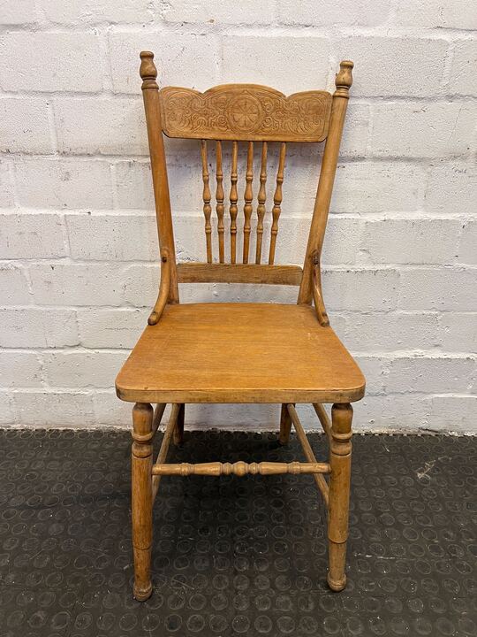 Vintage Oak Styled Dining Room Chair - 2ndhandwarehouse.com