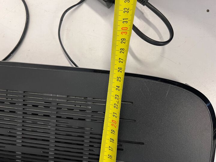 DSTV Explora Decoder with Remote - PRICE DROP