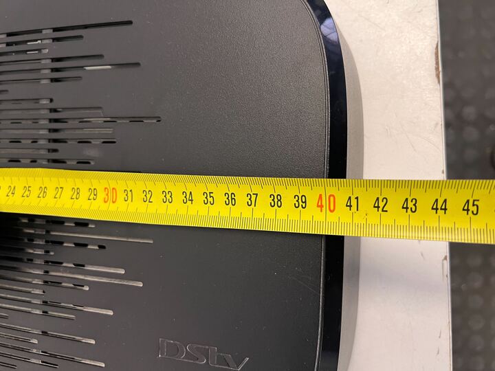 DSTV Explora Decoder with Remote - PRICE DROP