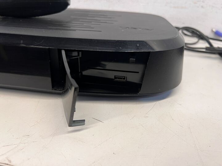 DSTV Explora Decoder with Remote - PRICE DROP