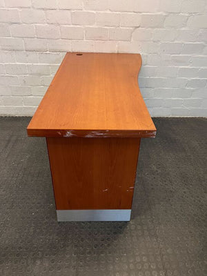 Light Brown L Shape Steel Framed Desk with Paint Marks (Width: 150cm)(Height: 76cm)