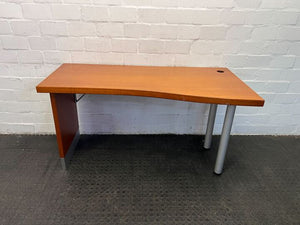 Light Brown L Shape Steel Framed Desk with Paint Marks (Width: 150cm)(Height: 76cm)