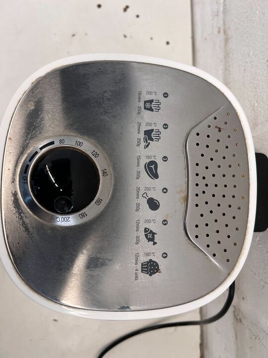 Kambrook White Electric AirFryer