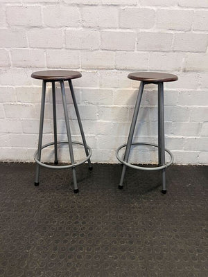 Cocktail Round Wooden Top Steel Framed Bar Stool