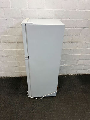 Dixon White Fridge/Freezer Combo (Model: BCD-118)