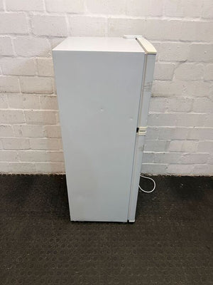 Dixon White Fridge/Freezer Combo (Model: BCD-118)