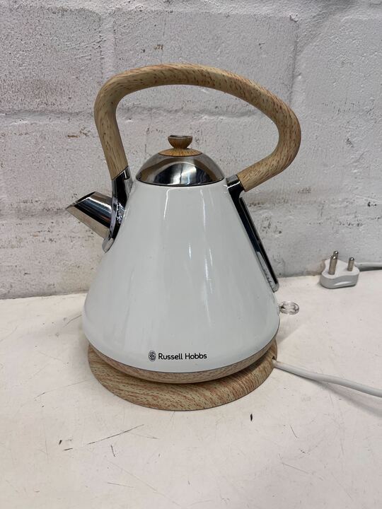 Russell Hobbes Vintage Styled Modern Electric Kettle