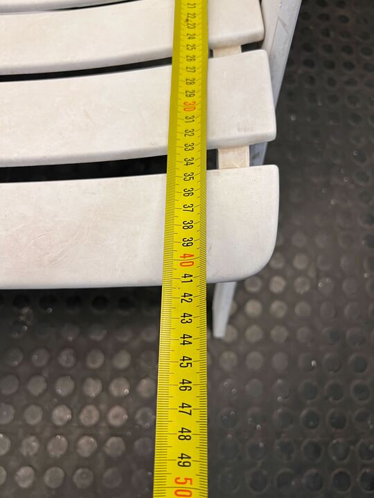 Vintage Styled Firm White Outdoor Foldable Garden Chair - 2ndhandwarehouse.com