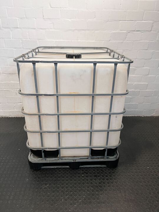Protea Chemicals Water Tank (Minor Rust on Frame)