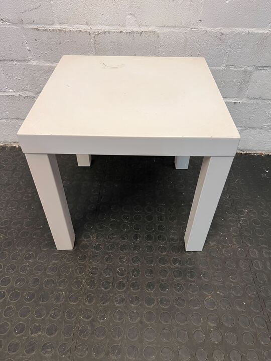 Ikea Styled White Wooden Center Table (Scuff Mark) (Width: 46cm)(Height: 44cm)