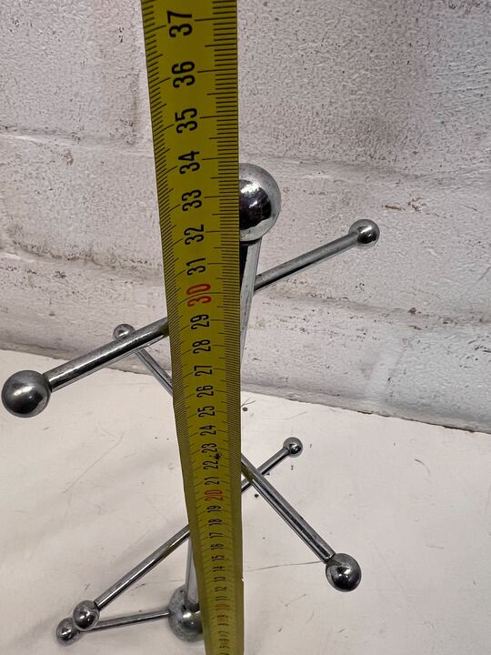 Steel Framed Chrome Stand Mug Holder