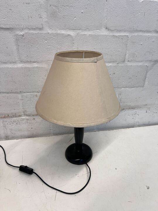 Cream Shaded Electric Desk Lamp