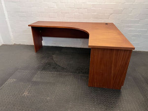 Executive L-Shaped Wooden Office Desk (Width: 210cm)(Height: 77cm)