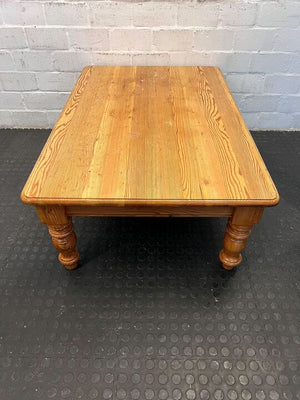 Antique Light Brown Pine Wood Coffee Table (Width: 119cm)(Height: 43cm)