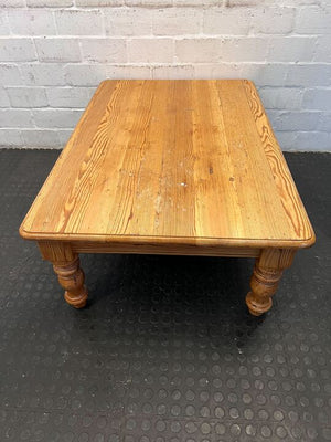 Antique Light Brown Pine Wood Coffee Table (Width: 119cm)(Height: 43cm)