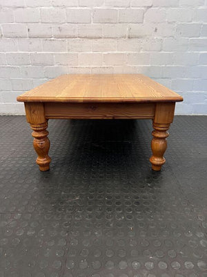 Antique Light Brown Pine Wood Coffee Table (Width: 119cm)(Height: 43cm)