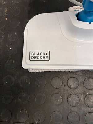 Black + Decker Electric Steam-Mop (Model: FSM13E1)(European)