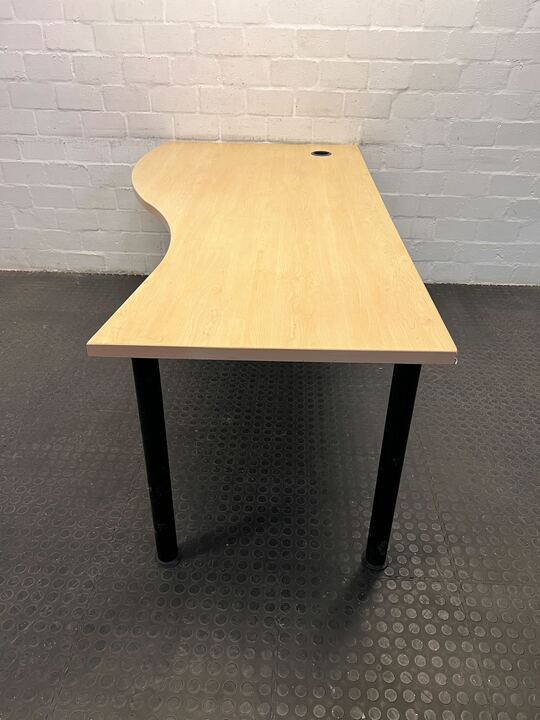 Light Brown L-Shape Steel Legged Desk (Width: 198cm)(Height: 74cm) - PRICE DROP