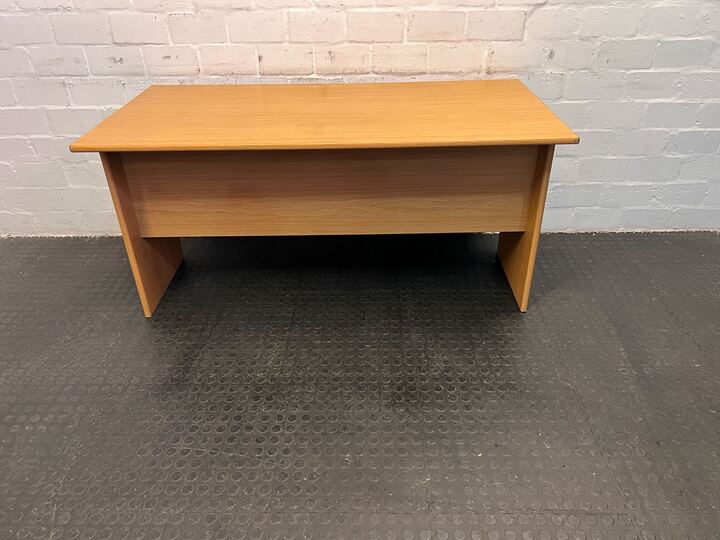 Light Brown Wooden Office Desk with Three Handless Drawers (Width: 150cm)(Height: 72cm)