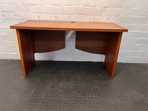 Retro Curved Office Desk